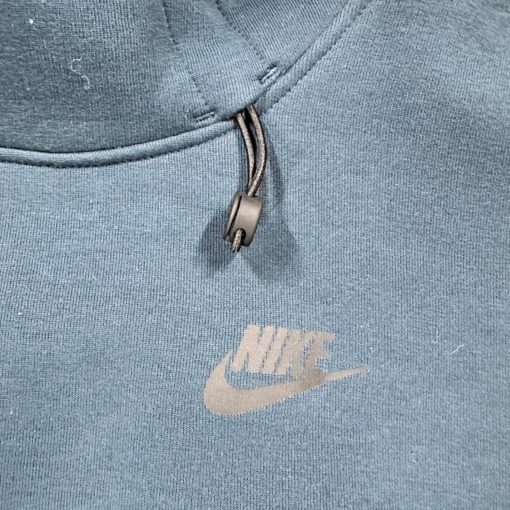 Nike sportswear phoenix